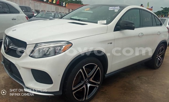 Acheter Import Voiture Mercedes-Benz AMG GLE Blanc à Cotonou, Benin Acheter Import Voiture Mercedes-Benz AMG GLE Blanc à Cotonou, Benin