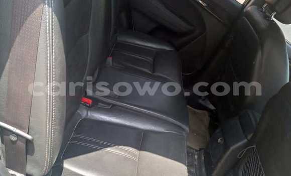 Ra Àlòkù Kia Sorento funfun Ọkọ̀ in Cotonou ni Benin Ra Àlòkù Kia Sorento funfun Ọkọ̀ in Cotonou ni Benin