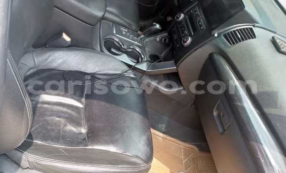 Ra Àlòkù Kia Sorento funfun Ọkọ̀ in Cotonou ni Benin Ra Àlòkù Kia Sorento funfun Ọkọ̀ in Cotonou ni Benin