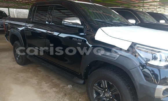 Acheter Neuf Voiture Toyota Hilux Blanc à Cotonou, Benin Acheter Neuf Voiture Toyota Hilux Blanc à Cotonou, Benin