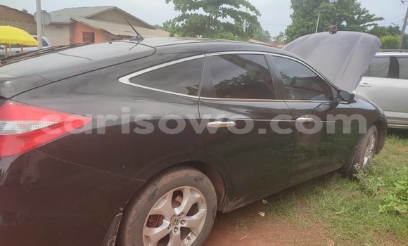 Ra Àlòkù Honda Crosstour Black Ọkọ̀ in Cotonou ni Benin Ra Àlòkù Honda Crosstour Black Ọkọ̀ in Cotonou ni Benin