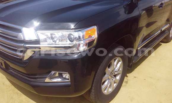 Acheter Occasion Voiture Toyota Land Cruiser Noir à Porto Novo, Benin Acheter Occasion Voiture Toyota Land Cruiser Noir à Porto Novo, Benin