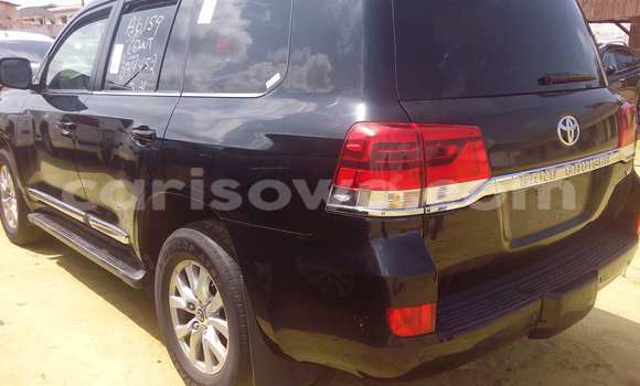 Acheter Occasion Voiture Toyota Land Cruiser Noir à Porto Novo, Benin Acheter Occasion Voiture Toyota Land Cruiser Noir à Porto Novo, Benin