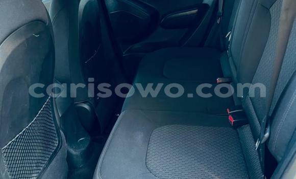 Acheter Occasion Voiture Hyundai Tucson Blanc à Cotonou, Benin Acheter Occasion Voiture Hyundai Tucson Blanc à Cotonou, Benin