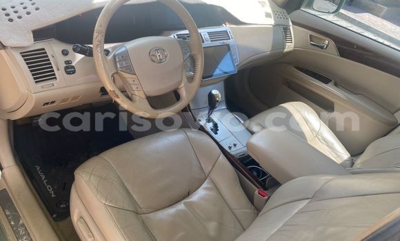 Ra Àlòkù Toyota Avalon Miiran Ọkọ̀ in Cotonou ni Benin Ra Àlòkù Toyota Avalon Miiran Ọkọ̀ in Cotonou ni Benin