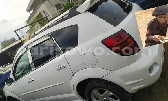 Acheter Occasion Voiture Pontiac Vibe Blanc à Abomey Calavi, Benin