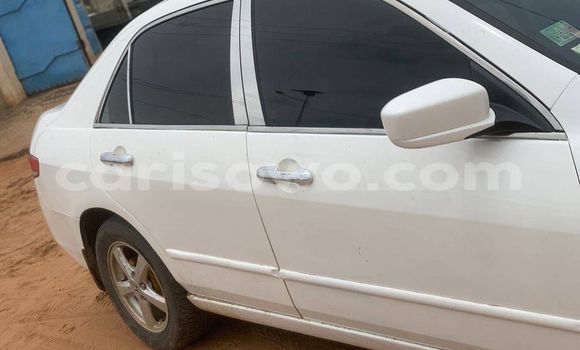 Acheter Occasion Voiture Honda Accord Blanc à Cotonou, Benin Acheter Occasion Voiture Honda Accord Blanc à Cotonou, Benin