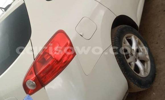 Acheter Occasion Voiture Nissan Rogue Blanc à Cotonou, Benin Acheter Occasion Voiture Nissan Rogue Blanc à Cotonou, Benin