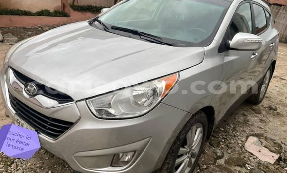 Acheter Occasion Voiture Hyundai Tucson Gris à Cotonou, Benin Acheter Occasion Voiture Hyundai Tucson Gris à Cotonou, Benin