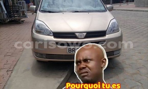 Acheter Occasion Voiture Toyota Sienna Bleu à Cotonou, Benin Acheter Occasion Voiture Toyota Sienna Bleu à Cotonou, Benin