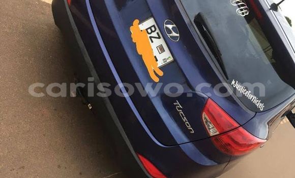 Acheter Occasion Voiture Hyundai Tucson Bleu à Cotonou, Benin Acheter Occasion Voiture Hyundai Tucson Bleu à Cotonou, Benin