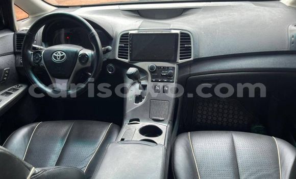 Acheter Occasion Voiture Toyota Venza Noir à Cotonou, Benin Acheter Occasion Voiture Toyota Venza Noir à Cotonou, Benin