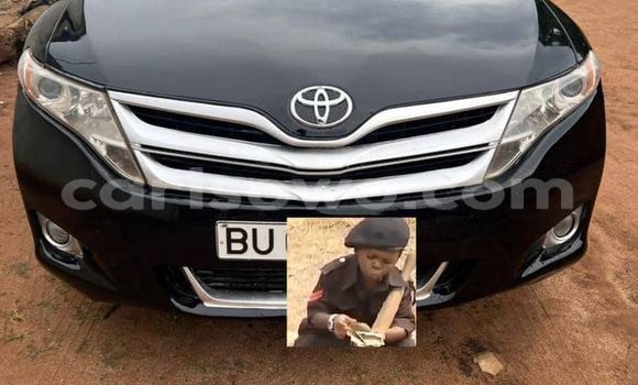 Acheter Occasion Voiture Toyota Venza Noir à Cotonou, Benin Acheter Occasion Voiture Toyota Venza Noir à Cotonou, Benin