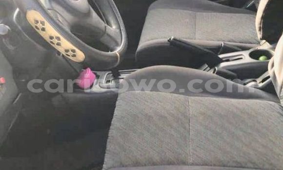 Acheter Occasion Voiture Toyota RAV4 Gris à Cotonou, Benin Acheter Occasion Voiture Toyota RAV4 Gris à Cotonou, Benin