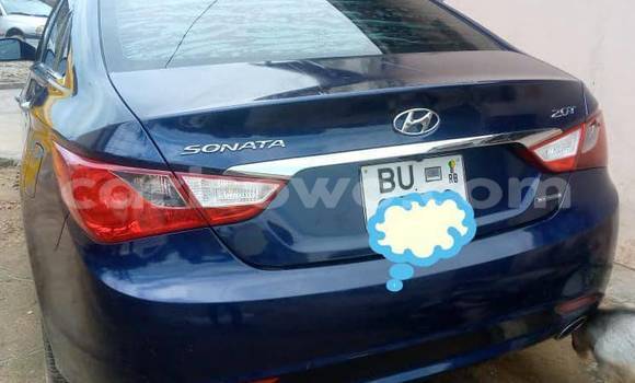 Acheter Occasion Voiture Hyundai Sonata Bleu à Cotonou, Benin Acheter Occasion Voiture Hyundai Sonata Bleu à Cotonou, Benin