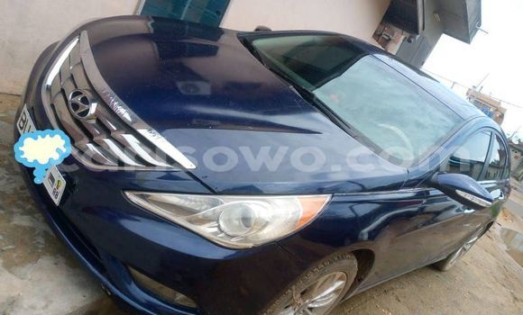 Acheter Occasion Voiture Hyundai Sonata Bleu à Cotonou, Benin Acheter Occasion Voiture Hyundai Sonata Bleu à Cotonou, Benin