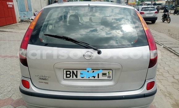 Acheter Occasion Voiture Nissan Almera Tino Gris à Cotonou, Benin