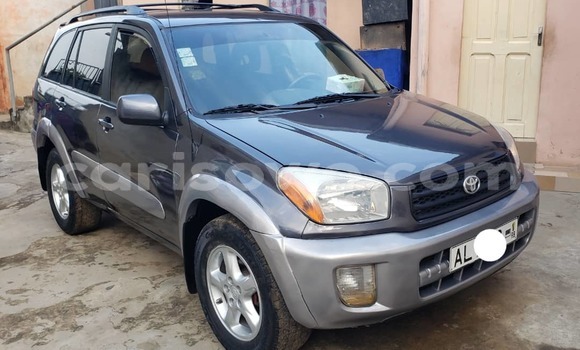 Acheter Occasion Voiture Toyota RAV4 Gris à Cotonou, Benin Acheter Occasion Voiture Toyota RAV4 Gris à Cotonou, Benin