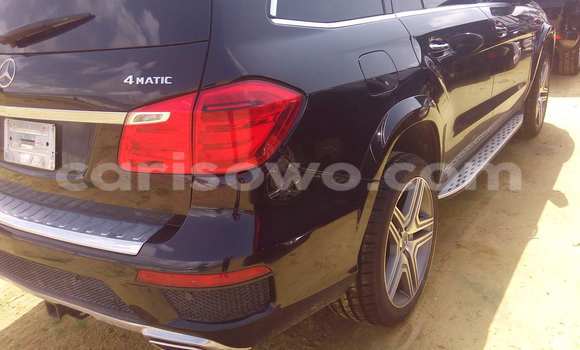Acheter Occasion Voiture Mercedes-Benz GL–Class Noir à Porto Novo, Benin Acheter Occasion Voiture Mercedes-Benz GL–Class Noir à Porto Novo, Benin