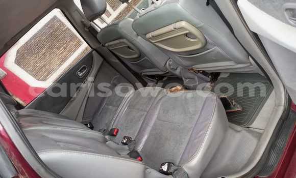 Acheter Occasion Voiture Nissan Almera Tino Rouge à Abomey Calavi, Benin Acheter Occasion Voiture Nissan Almera Tino Rouge à Abomey Calavi, Benin