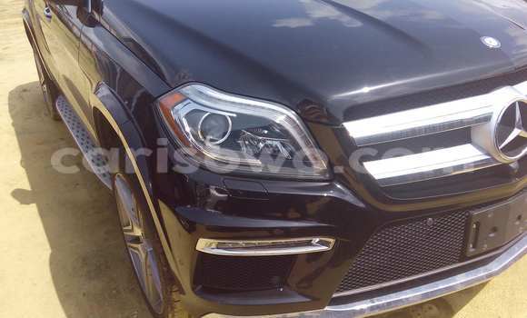 Acheter Occasion Voiture Mercedes-Benz GL–Class Noir à Porto Novo, Benin Acheter Occasion Voiture Mercedes-Benz GL–Class Noir à Porto Novo, Benin