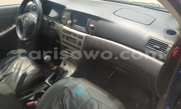 Sayi Na hannu Toyota Corolla Blue Mota in Cotonou a Benin Sayi Na hannu Toyota Corolla Blue Mota in Cotonou a Benin