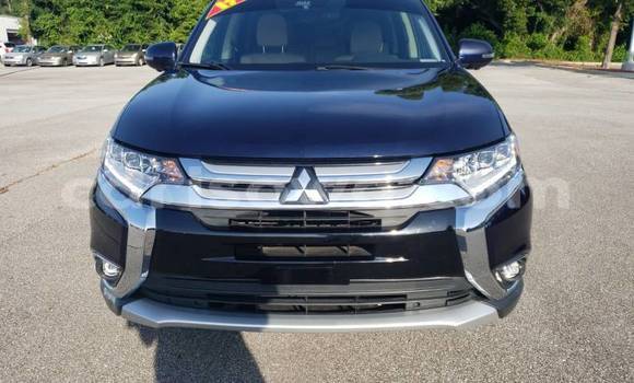 Acheter Import Voiture Mitsubishi Outlander Noir à Abomey Calavi, Benin Acheter Import Voiture Mitsubishi Outlander Noir à Abomey Calavi, Benin