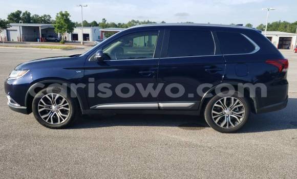 Acheter Import Voiture Mitsubishi Outlander Noir à Abomey Calavi, Benin Acheter Import Voiture Mitsubishi Outlander Noir à Abomey Calavi, Benin