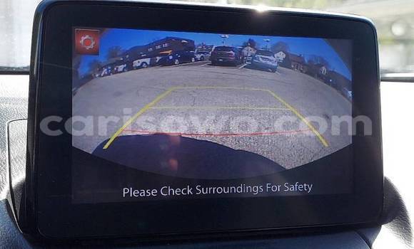 Acheter Import Voiture Toyota Yaris Blanc à Porto Novo, Benin Acheter Import Voiture Toyota Yaris Blanc à Porto Novo, Benin