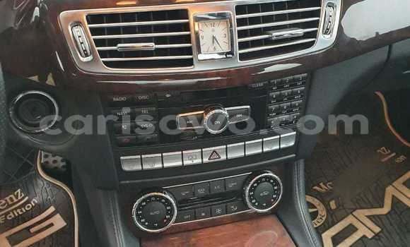 Sayi Sabo Mercedes-Benz CLS-klasse White Mota in Cotonou a Benin Sayi Sabo Mercedes-Benz CLS-klasse White Mota in Cotonou a Benin