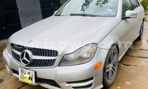 Ra Àlòkù Mercedes-Benz C–Class Silver Ọkọ̀ in Cotonou ni Benin Ra Àlòkù Mercedes-Benz C–Class Silver Ọkọ̀ in Cotonou ni Benin