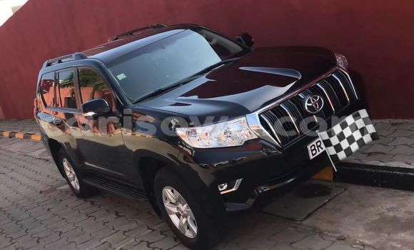 Ra Àlòkù Toyota Land Cruiser Prado Black Ọkọ̀ in Abomey Calavi ni Benin Ra Àlòkù Toyota Land Cruiser Prado Black Ọkọ̀ in Abomey Calavi ni Benin