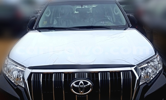 Ra Tuntun Toyota Land Cruiser Prado Black Ọkọ̀ in Cotonou ni Benin