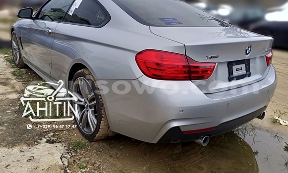 Acheter Occasion Voiture BMW 4-Series Gris à Cotonou, Benin Acheter Occasion Voiture BMW 4-Series Gris à Cotonou, Benin