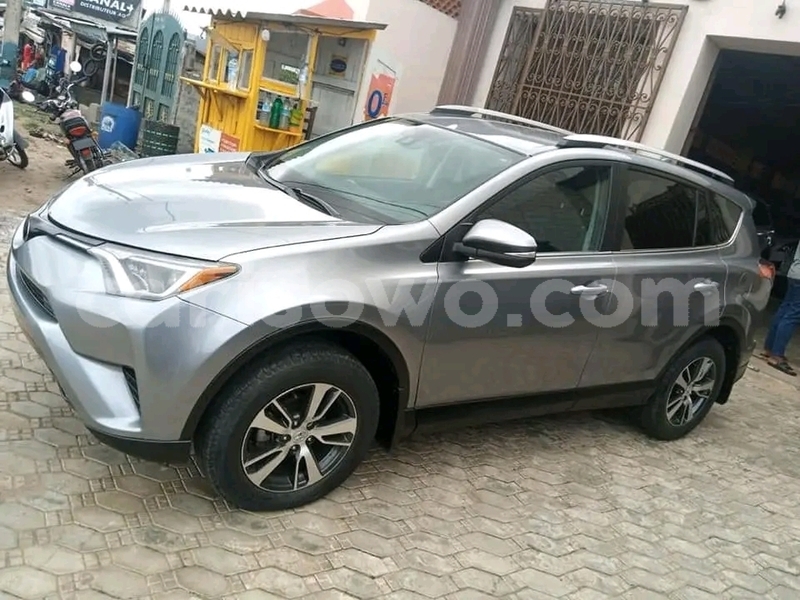 Big with watermark toyota rav4 benin cotonou 14054