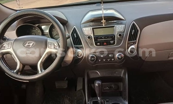 Sayi Na hannu Hyundai Tucson White Mota in Cotonou a Benin Sayi Na hannu Hyundai Tucson White Mota in Cotonou a Benin
