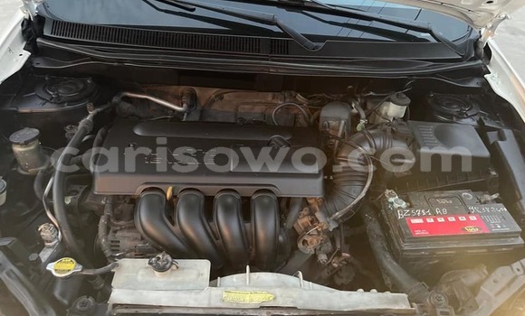 Sayi Na hannu Toyota Matrix White Mota in Cotonou a Benin Sayi Na hannu Toyota Matrix White Mota in Cotonou a Benin