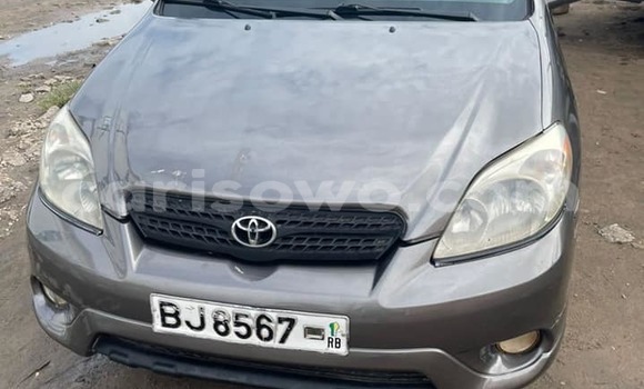 Ra Àlòkù Toyota Matrix Miiran Ọkọ̀ in Cotonou ni Benin
