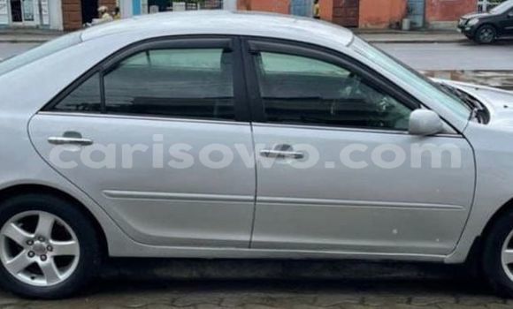 Sayi Na hannu Toyota Camry Azurfa Mota in Cotonou a Benin Sayi Na hannu Toyota Camry Azurfa Mota in Cotonou a Benin