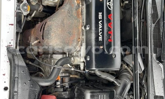 Sayi Na hannu Toyota Camry Azurfa Mota in Cotonou a Benin Sayi Na hannu Toyota Camry Azurfa Mota in Cotonou a Benin