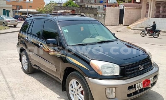 Sayi Na hannu Toyota RAV4 Black Mota in Cotonou a Benin Sayi Na hannu Toyota RAV4 Black Mota in Cotonou a Benin