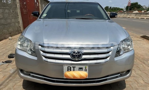 Buy Used Toyota Avalon Silver Car in Cotonou in Benign Buy Used Toyota Avalon Silver Car in Cotonou in Benign