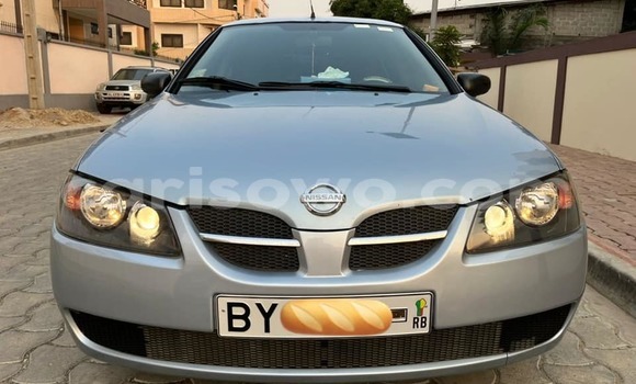 Buy Used Nissan Almera Silver Car in Cotonou in Benign
