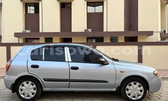 Sayi Na hannu Nissan Almera Azurfa Mota in Cotonou a Benin Sayi Na hannu Nissan Almera Azurfa Mota in Cotonou a Benin