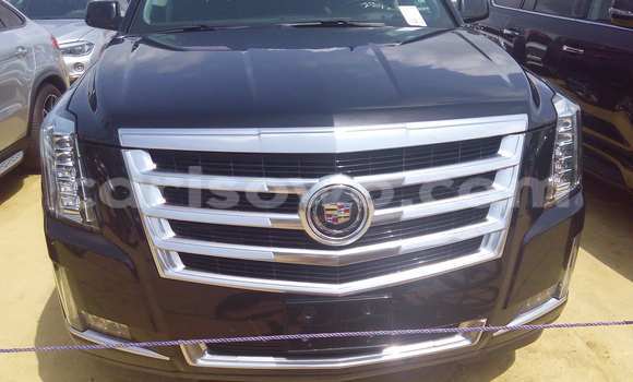 Sayi Na hannu Cadillac Escalade Black Mota in Porto Novo a Benin Sayi Na hannu Cadillac Escalade Black Mota in Porto Novo a Benin