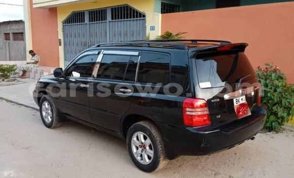 Sayi Na hannu Toyota Highlander Black Mota in Cotonou a Benin Sayi Na hannu Toyota Highlander Black Mota in Cotonou a Benin