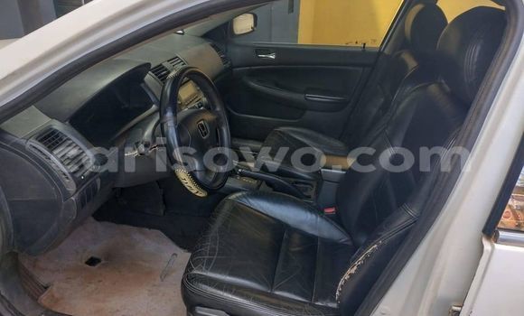 Buy Used Honda Accord White Car in Cotonou in Benign Buy Used Honda Accord White Car in Cotonou in Benign
