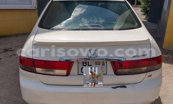 Buy Used Honda Accord White Car in Cotonou in Benign Buy Used Honda Accord White Car in Cotonou in Benign