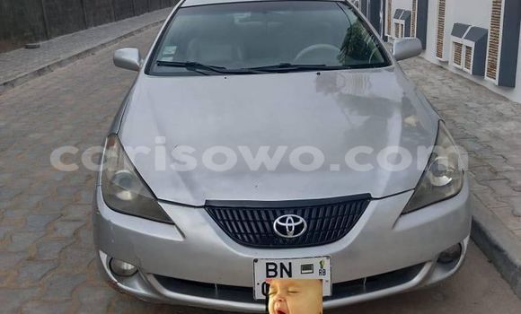 Acheter Occasion Voiture Toyota Solara Gris à Cotonou, Benin