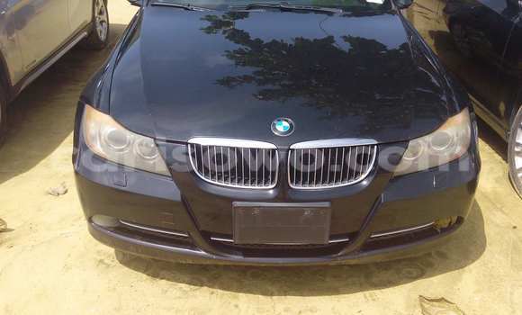 Acheter Occasion Voiture BMW X1 Noir à Porto Novo au Benin Acheter Occasion Voiture BMW X1 Noir à Porto Novo au Benin